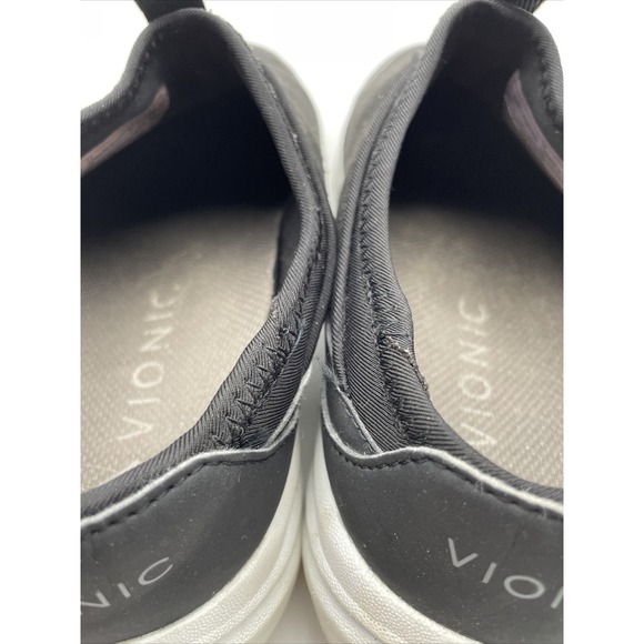 Vionic Adell Black Suede Comfort Slip-on Flat Shoe‎ Women's sizes 9.5 - Picture 10 of 10